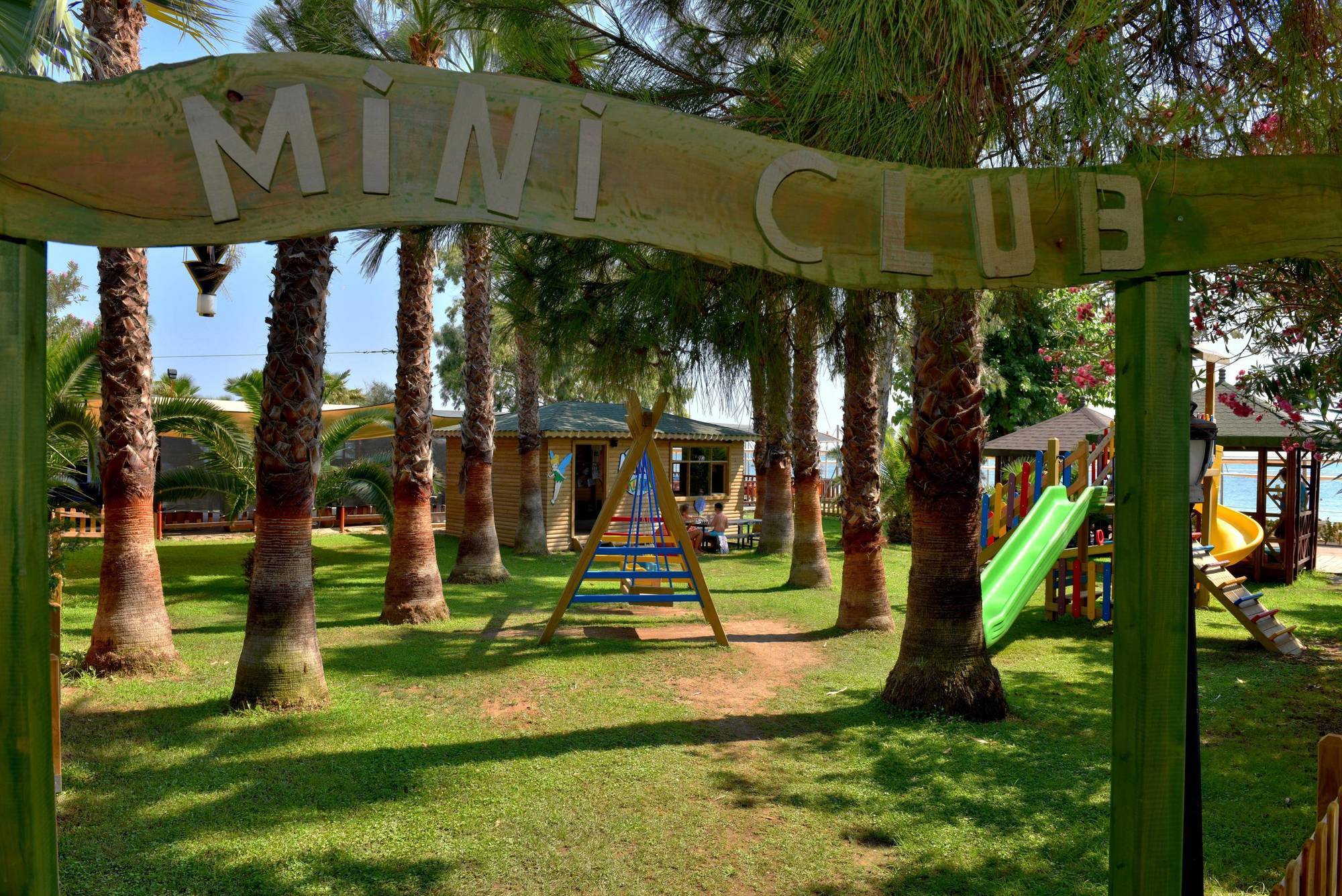 Thalia Beach Resort Hotel Ilica  Екстериор снимка