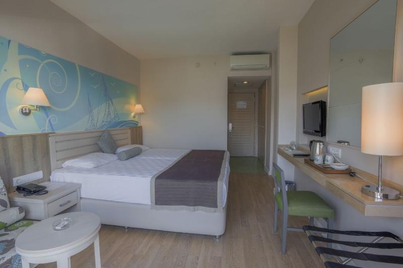Thalia Beach Resort Hotel Ilica  Екстериор снимка